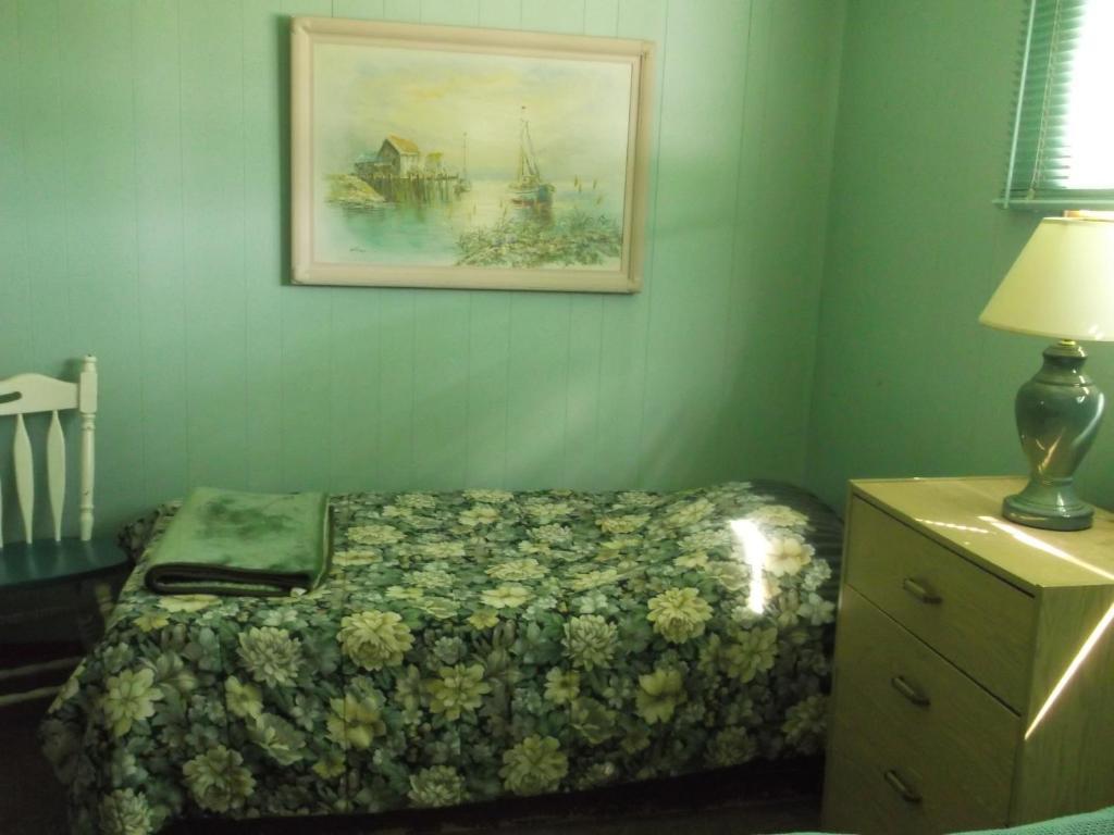 Chalkley'S Sandy Bay Cottage Resort Nipissing Beach Buitenkant foto