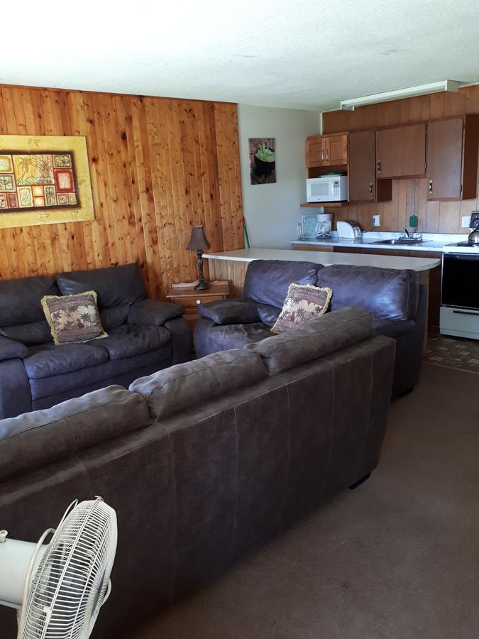 Chalkley'S Sandy Bay Cottage Resort Nipissing Beach Buitenkant foto