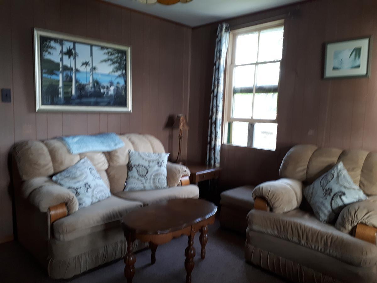 Chalkley'S Sandy Bay Cottage Resort Nipissing Beach Buitenkant foto